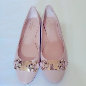 Kate Spade Leather Flats Shoes with Gold Logo Phoebe Nude Pale  6.5 (37)